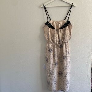 Twelfth Street by Cynthia Vincent Floral Print 100% Silk Lace Sundress Dress